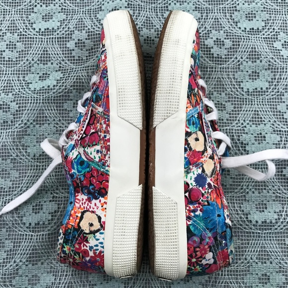 Supergra Flower Canvas Shoes - Picture 5 of 14